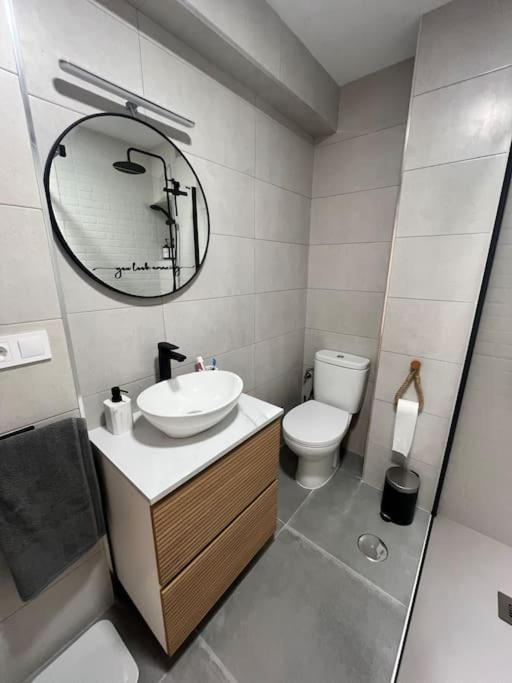 Апартаменты Piso Recien Reformado En El Centro De Santander, Zona Estaciones Экстерьер фото