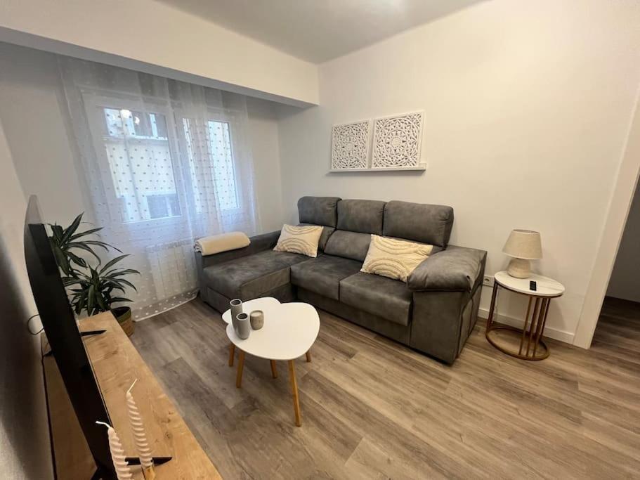 Апартаменты Piso Recien Reformado En El Centro De Santander, Zona Estaciones Экстерьер фото